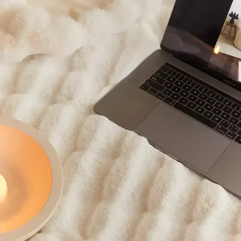 Wool Plush Throw Blanket